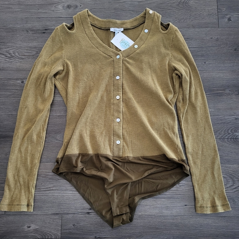 White Birch Brand Bodysuit NWT Size XL